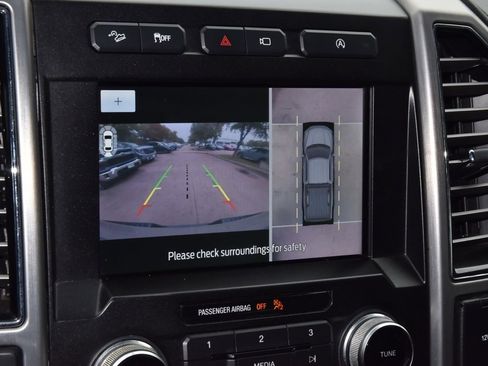 Used 2020 Ford F150 Platinum w/ Equipment Group 701A Luxury image 28