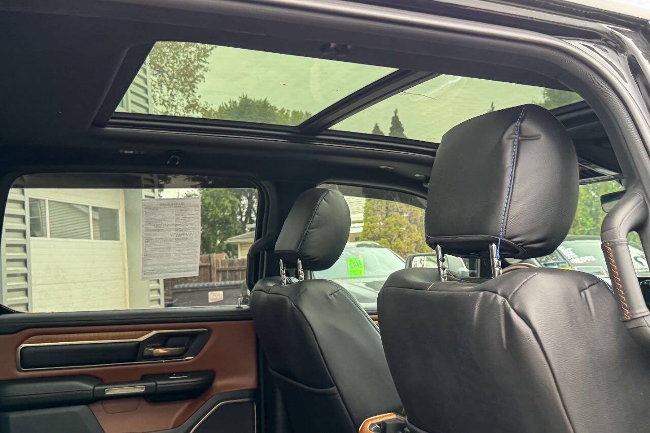 Used 2019 RAM 1500 Limited AWD/4WD image 16