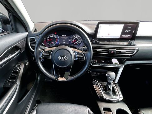 Used 2021 Kia Seltos SX AWD/4WD image 8