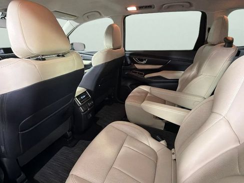 Used 2019 Subaru Ascent Limited AWD/4WD image 30