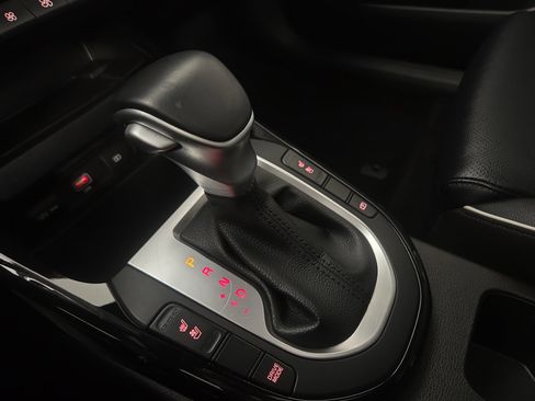 Used 2023 Kia Forte GT-Line w/ GT-Line Premium Package image 24