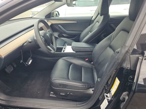 Used 2023 Tesla Model 3 Standard Range RWD image 5