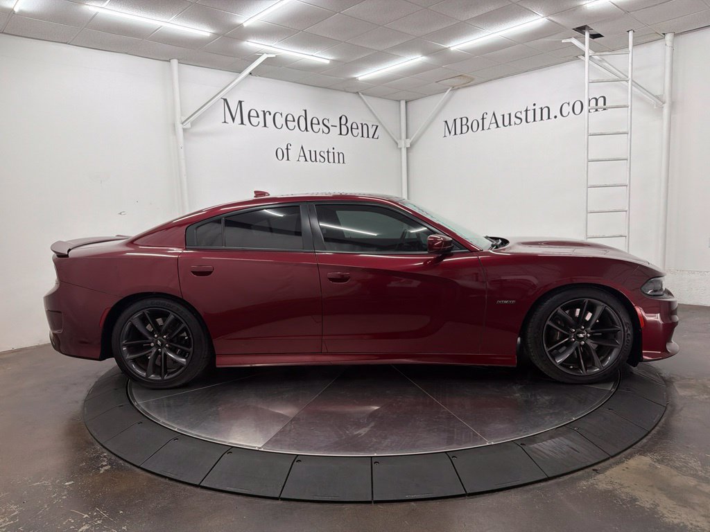 Used 2019 Dodge Charger R/T w/ Plus Group RWD image 8