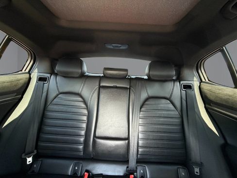 Used 2018 Alfa Romeo Stelvio Ti Sport image 40