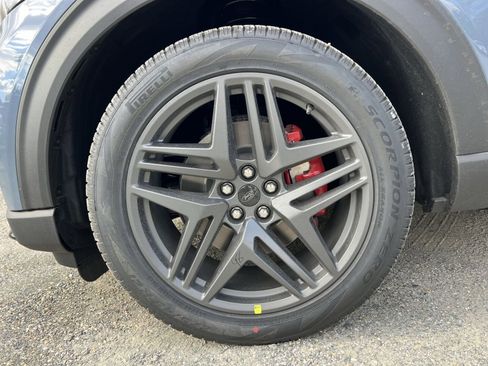 New 2026 Ford Explorer ST w/ Sun And Sound Package image 12