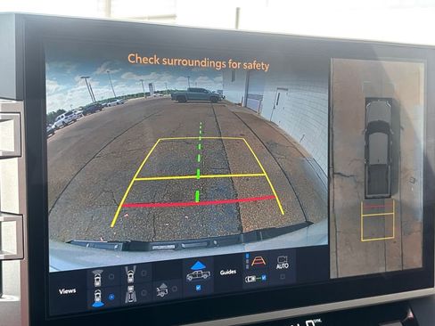 Used 2025 Toyota Tundra Limited image 13