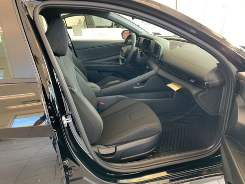 New 2026 Hyundai Elantra Sport image 18