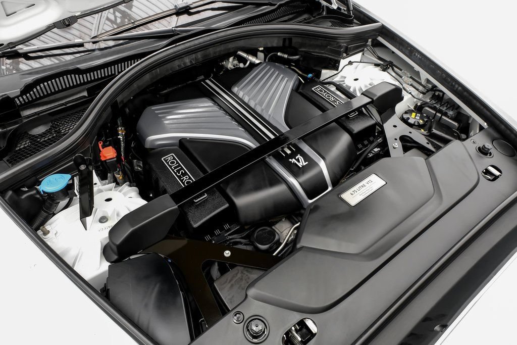 Used 2022 Rolls-Royce Cullinan Black Badge AWD/4WD image 46