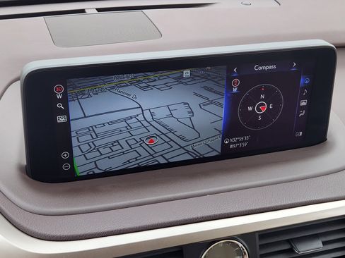 Certified 2020 Lexus RX 450hL AWD w/ Premium Package image 19