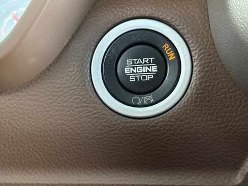 Used 2020 RAM 2500 Laramie AWD/4WD image 21