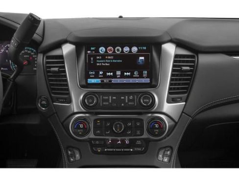 Used 2018 Chevrolet Tahoe Premier AWD/4WD image 10