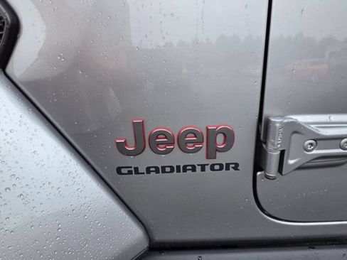 Used 2020 Jeep Gladiator Rubicon AWD/4WD image 24