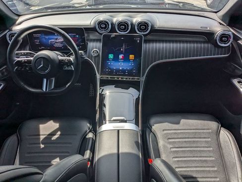 Used 2025 Mercedes-Benz GLC 300 image 14