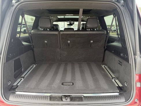 Used 2024 Jeep Grand Wagoneer L Series III AWD/4WD image 34