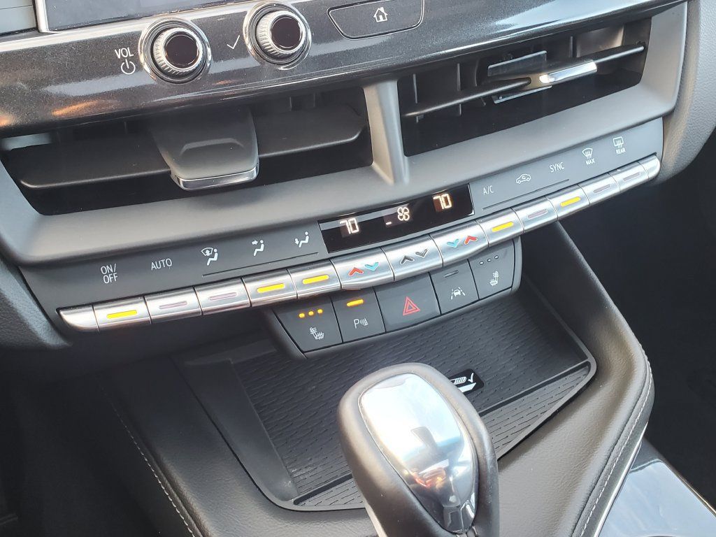 Used 2024 Cadillac CT4 Luxury w/ Sun And Sound Package AWD/4WD image 29