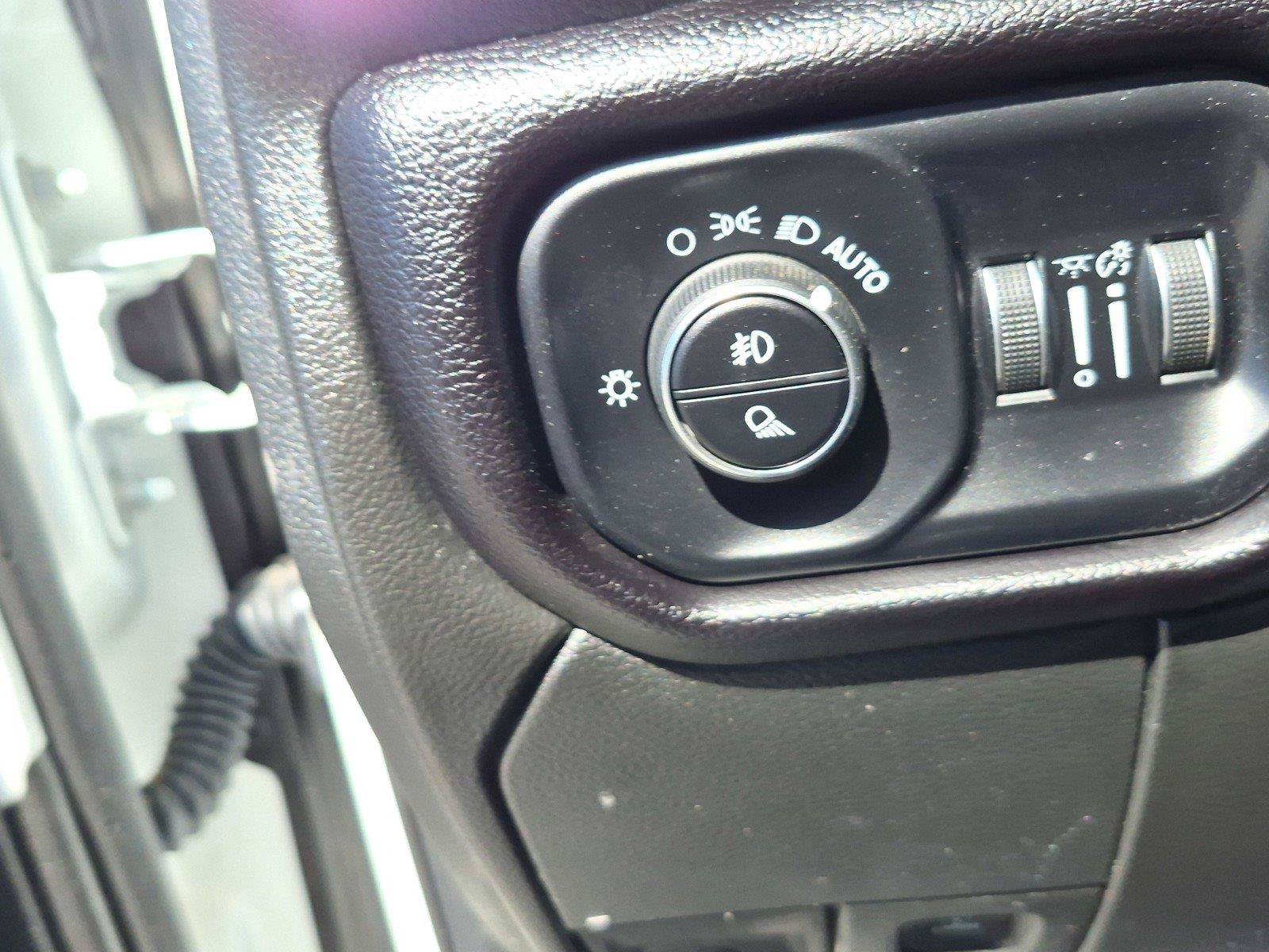 Used 2024 RAM 2500 Laramie w/ Safety Group AWD/4WD image 21