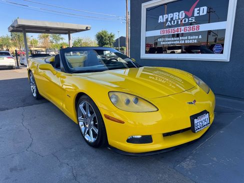 Used 2009 Chevrolet Corvette Convertible w/ LPO, GCA Ultimate Package RWD image 2