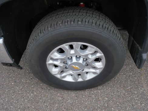 Used 2024 Chevrolet Silverado 3500 LT w/ Convenience Package AWD/4WD image 20