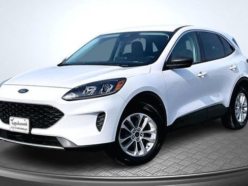 Used 2022 Ford Escape SE FWD image 1