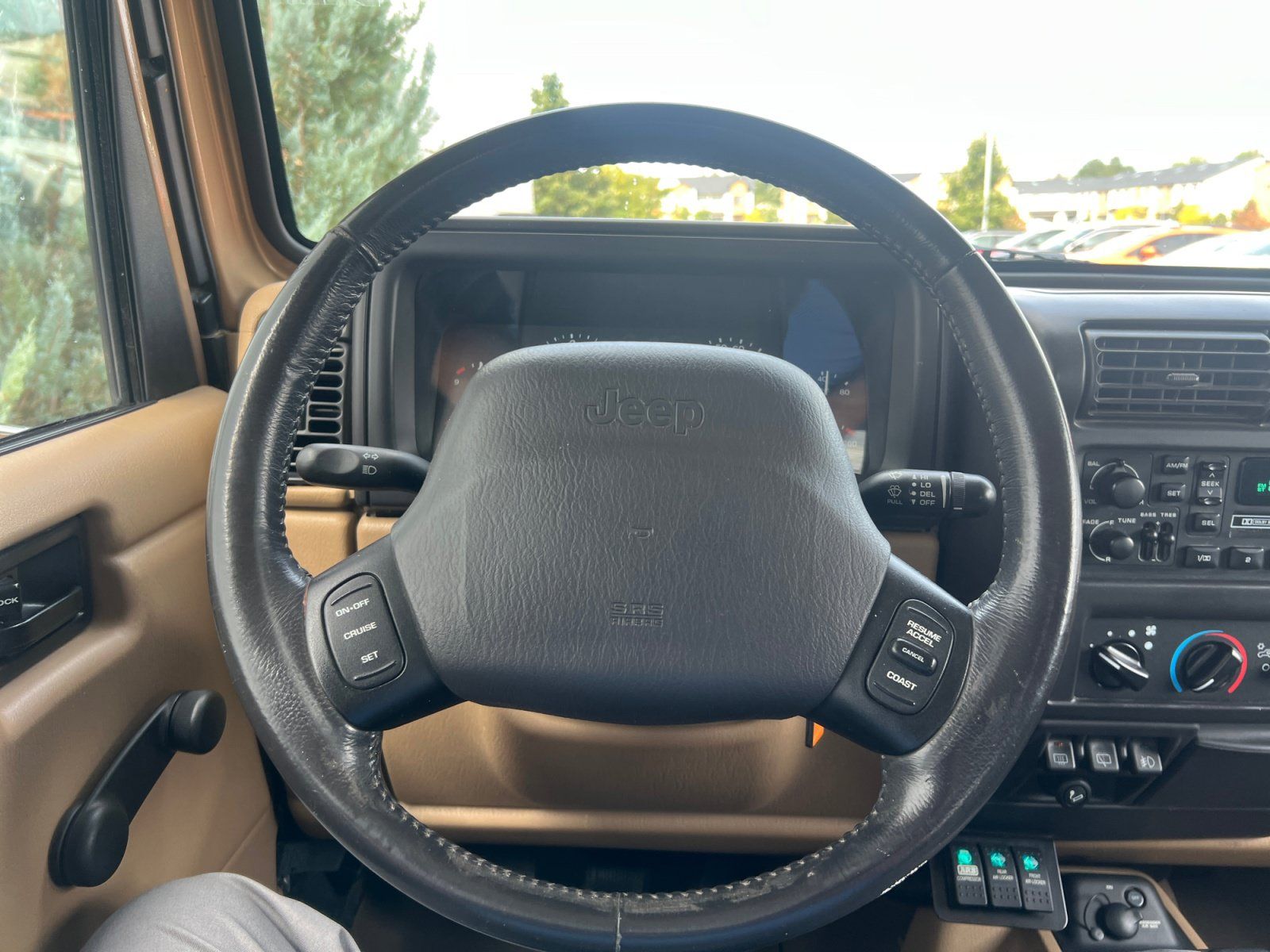 Used 1999 Jeep Wrangler Sahara AWD/4WD image 9