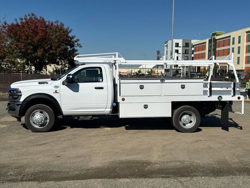 New 2026 RAM 5500 Tradesman w/ Chrome Appearance Group image 6