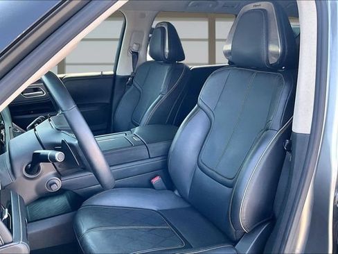 Used 2025 INFINITI QX80 Sensory AWD/4WD image 24