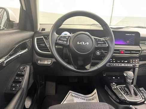 Certified 2024 Kia Seltos S FWD image 34