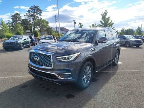 Used 2024 INFINITI QX80 Luxe AWD/4WD image 7