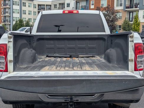 Used 2024 RAM 2500 Big Horn w/ Off Road Package AWD/4WD image 7