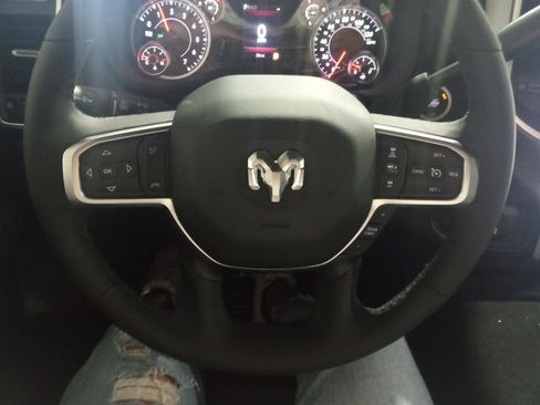 New 2026 RAM 2500 Big Horn AWD/4WD image 10