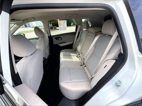 Certified 2023 Nissan Rogue SV AWD/4WD image 15