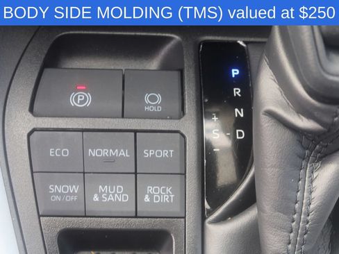 Used 2025 Toyota RAV4 LE AWD/4WD image 6