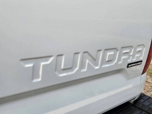 Used 2018 Toyota Tundra Limited AWD/4WD image 17