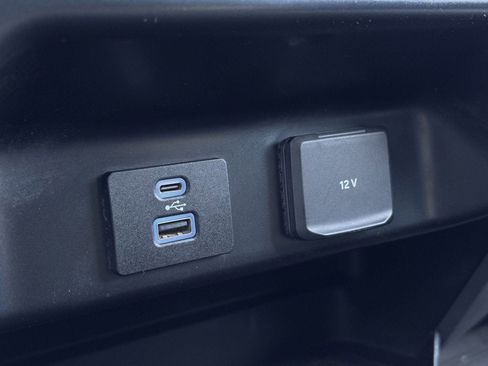 Used 2021 Ford F150 XLT w/ Equipment Group 301A Mid image 21