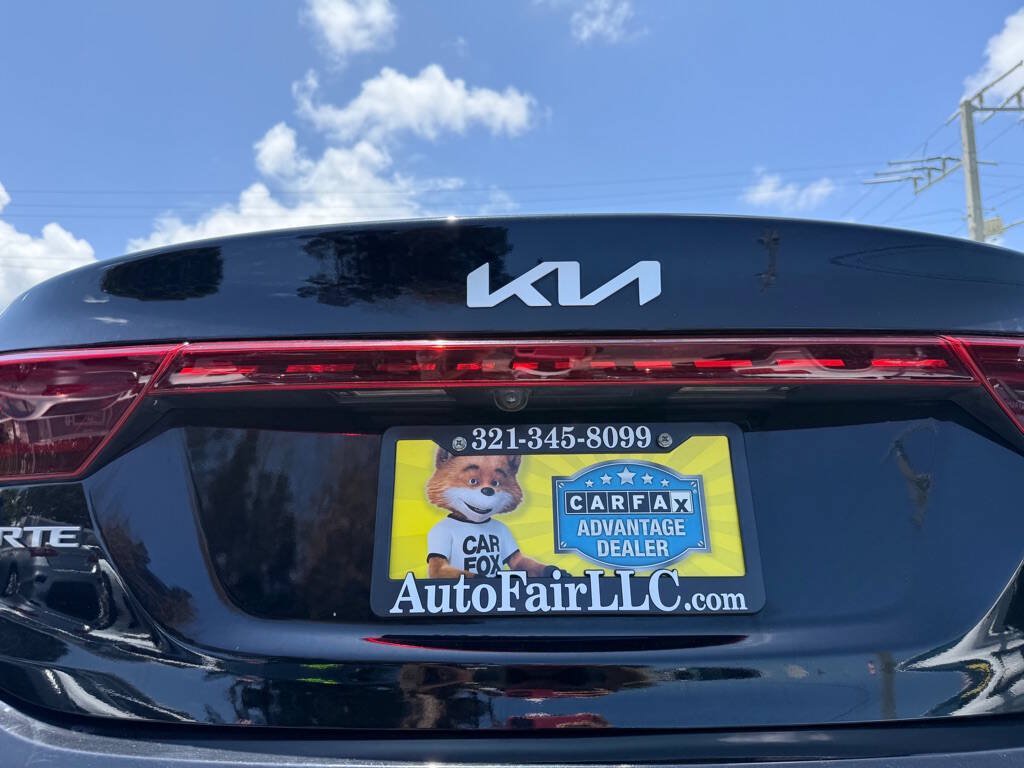 Used 2022 Kia Forte LXS FWD image 6