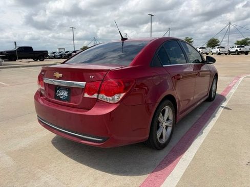 Used 2014 Chevrolet Cruze LT w/ Sun, Sound and Sport Package FWD image 3