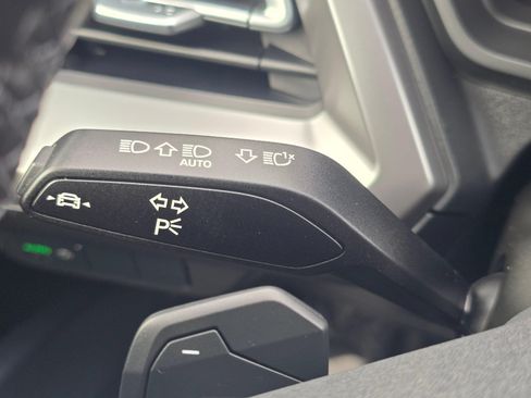 Used 2023 Audi Q4 e-tron Premium Plus w/ Premium Plus RWD image 45