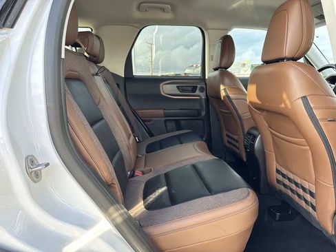 Used 2025 Ford Bronco Sport Outer Banks w/ Outer Banks Tech Package+ image 28