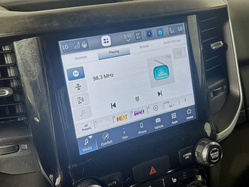 Used 2022 RAM 1500 Big Horn AWD/4WD image 19