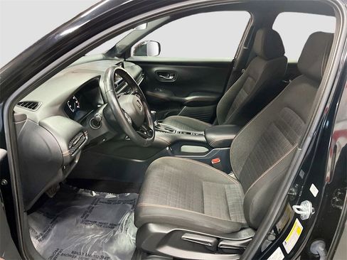 Used 2023 Honda HR-V Sport image 20