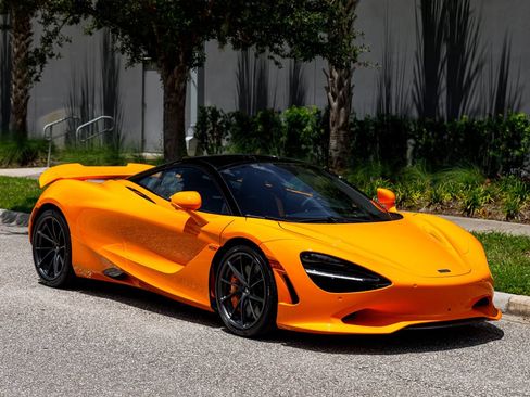 New 2027 McLaren 750S RWD image 5