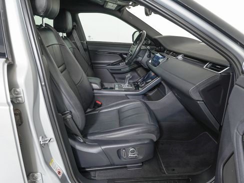 Used 2021 Land Rover Range Rover Evoque SE image 9