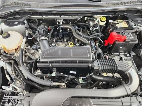 Used 2025 Ford Escape Active w/ Tech Pack #1 FWD image 32
