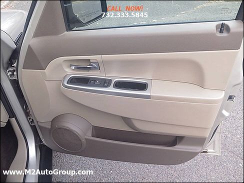 Used 2008 Jeep Liberty Limited w/ Premium Group AWD/4WD image 22