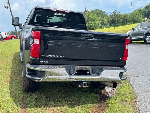 Used 2023 Chevrolet Silverado 2500 LT w/ Gooseneck/5TH Wheel Package AWD/4WD image 8