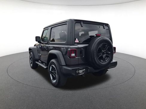 Used 2021 Jeep Wrangler Sport AWD/4WD image 7