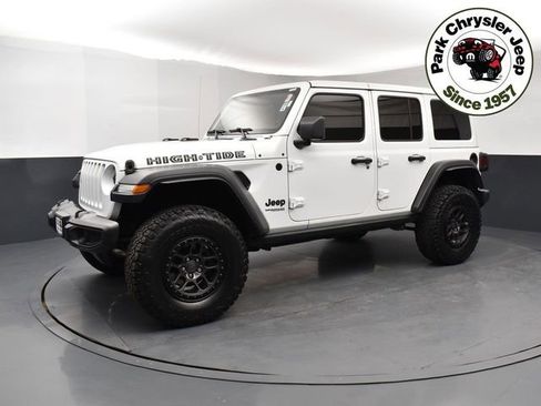 Used 2022 Jeep Wrangler Unlimited Sport image 3