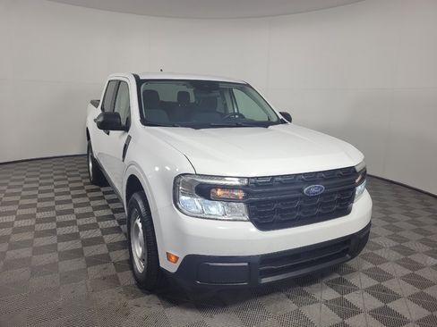 Used 2022 Ford Maverick XL FWD image 13