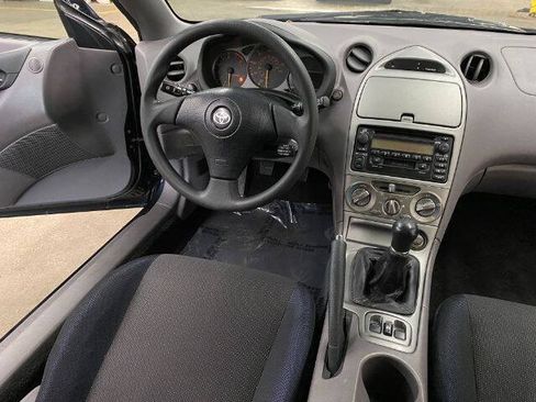 Used 2000 Toyota Celica GT FWD image 17