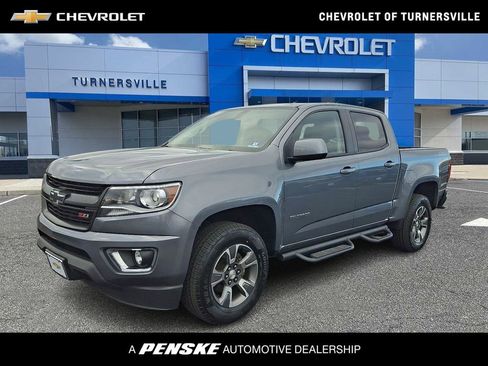 Used 2019 Chevrolet Colorado Z71 image 1